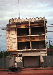 a dilapidated building in siem reap