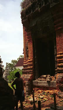 the loei monuments at angkor